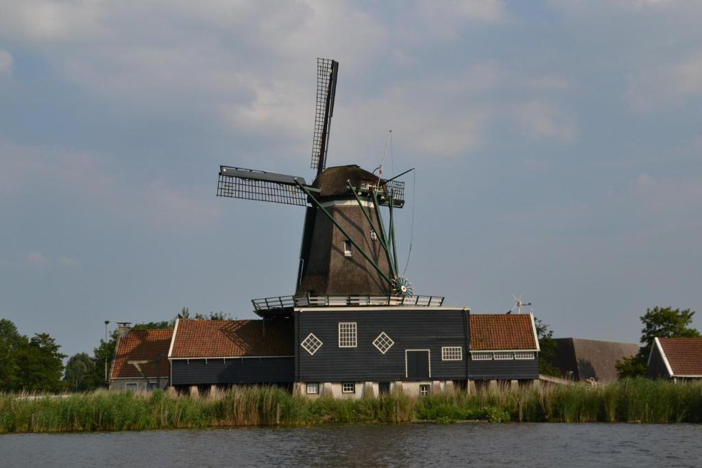 Stadsherberg 'Het Wapen Van Ijlst' Exterior foto